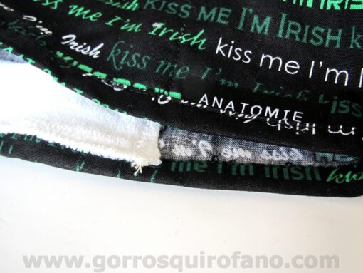 Gorros Quirofano con cinta de sudor ANATOMIE negro Kiss Me Irish - ANA051